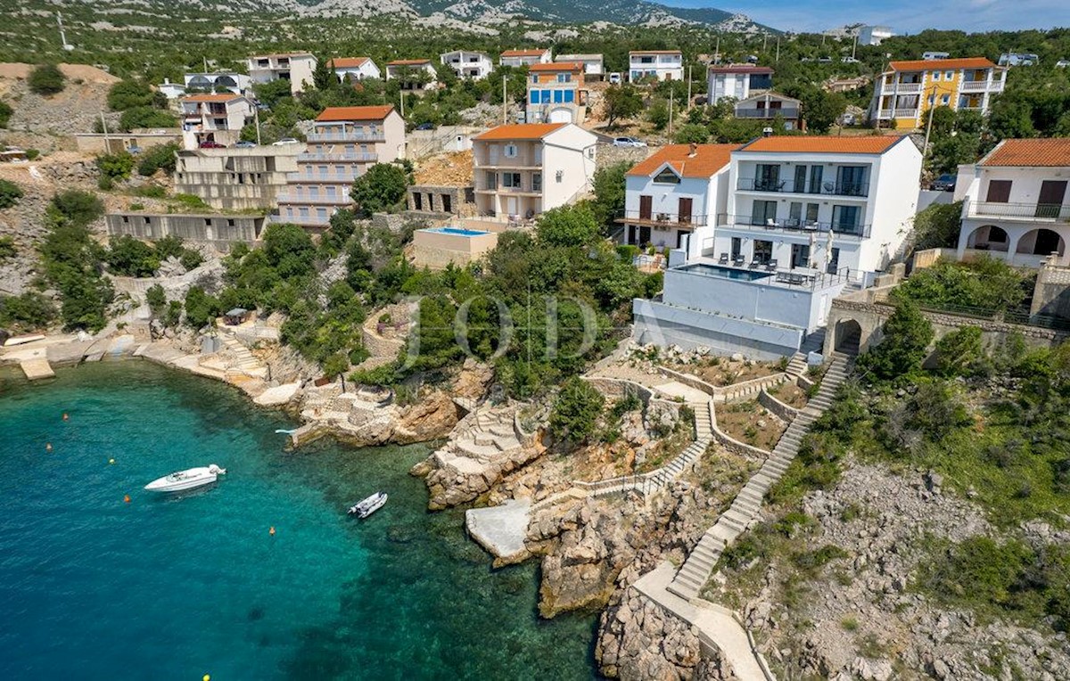 Maison À vendre - LIČKO-SENJSKA SENJ