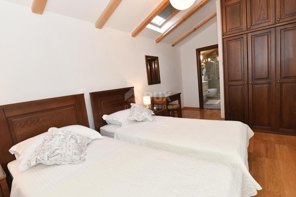 House For sale - ZADARSKA SUKOŠAN