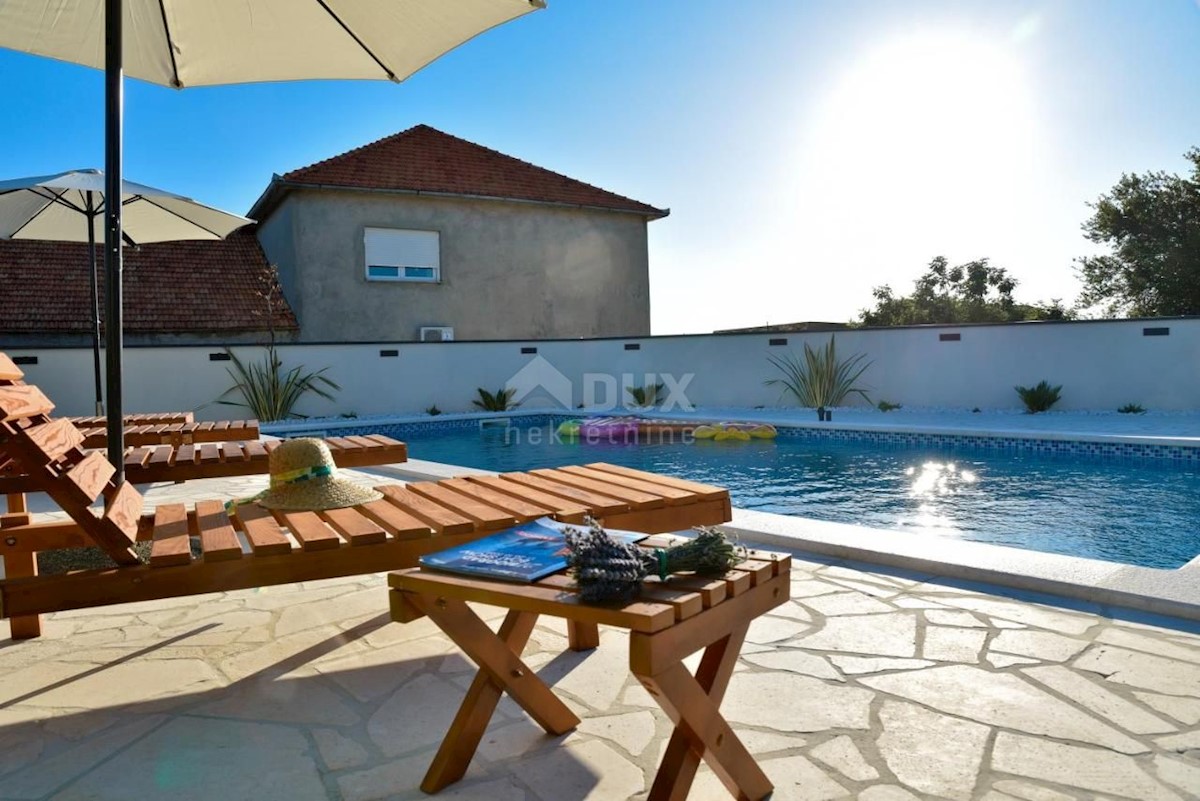 House For sale - ZADARSKA SUKOŠAN