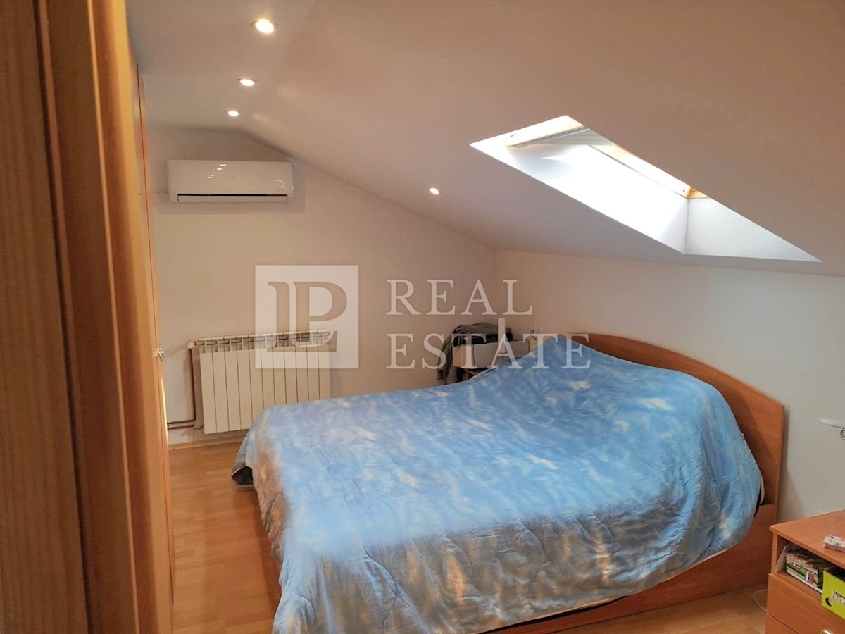 Apartmán Na predaj - PRIMORSKO-GORANSKA KRK