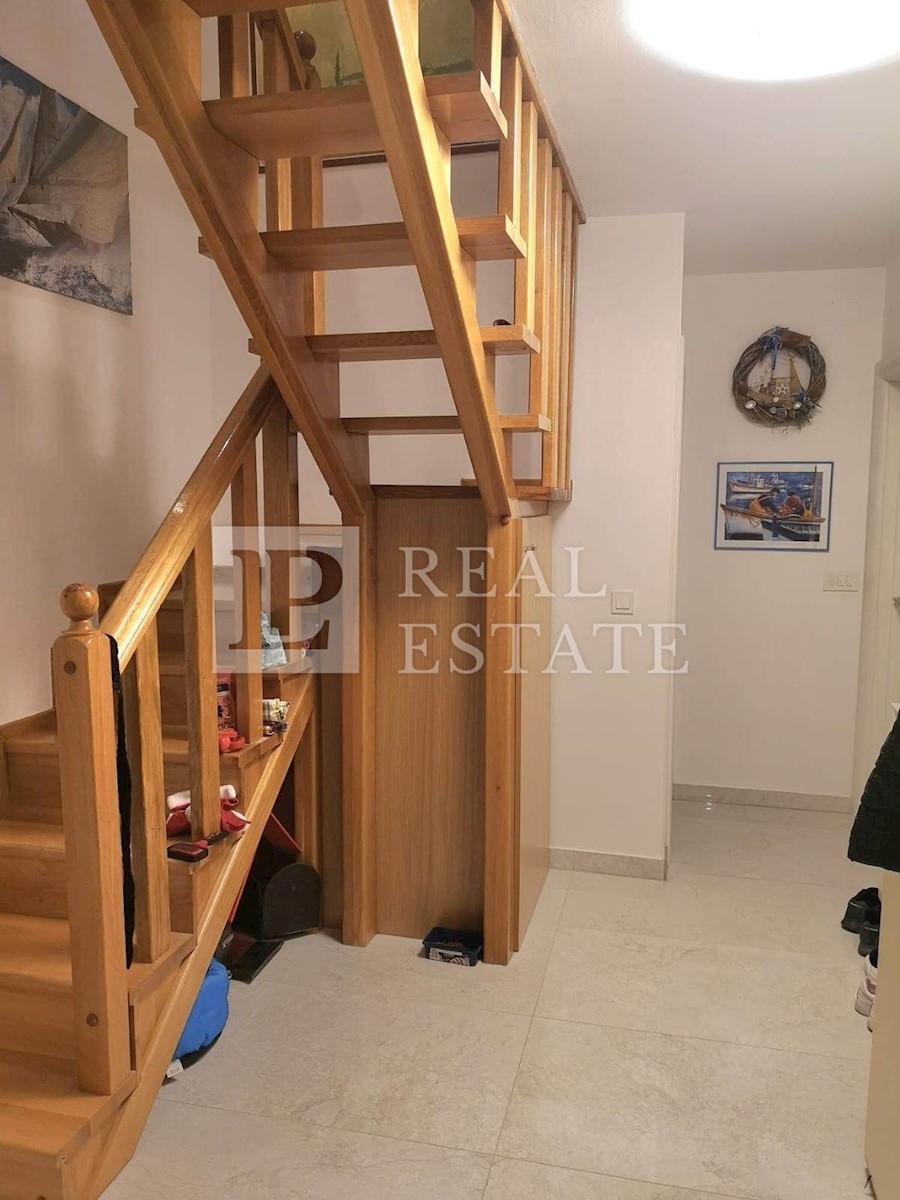 Apartmán Na predaj - PRIMORSKO-GORANSKA KRK