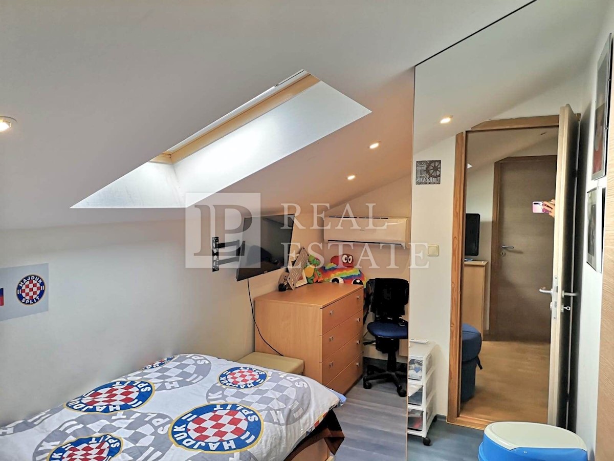 Apartmán Na predaj - PRIMORSKO-GORANSKA KRK