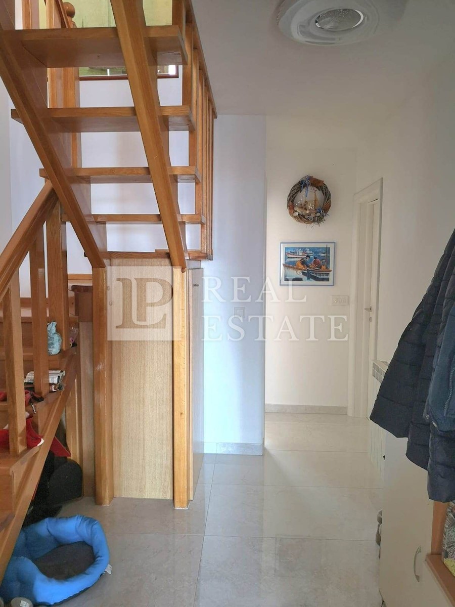Apartmán Na predaj - PRIMORSKO-GORANSKA KRK