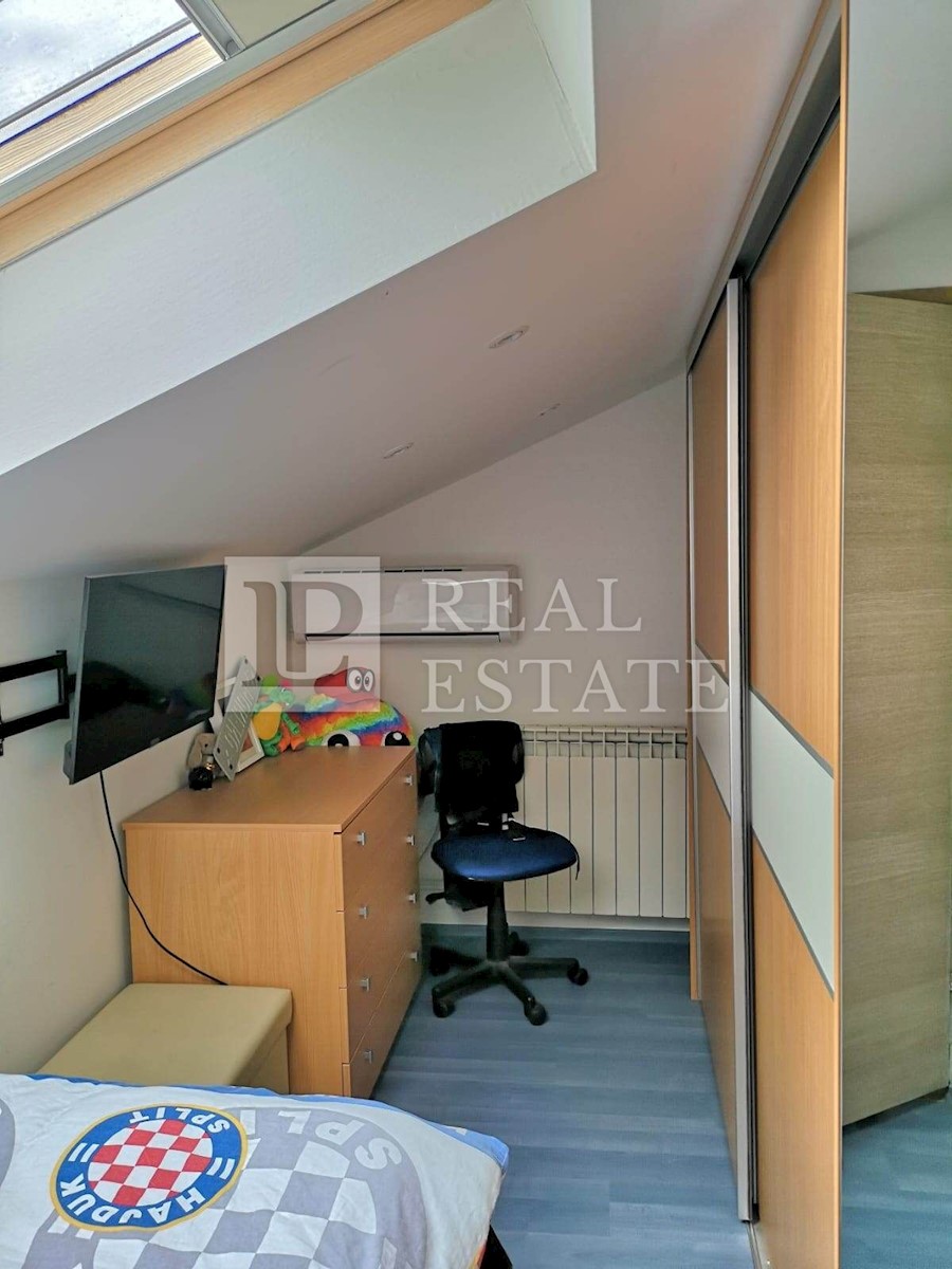 Apartmán Na predaj - PRIMORSKO-GORANSKA KRK