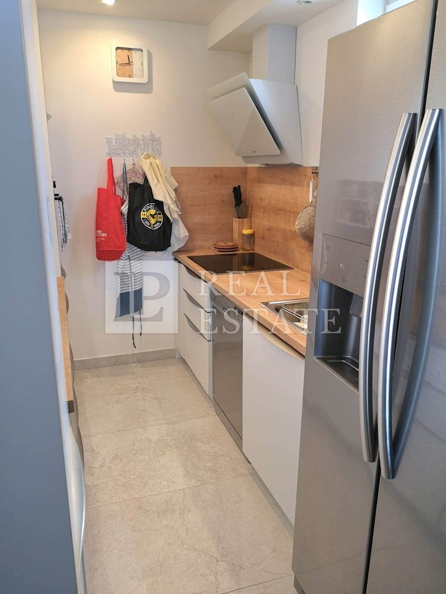 Apartmán Na predaj - PRIMORSKO-GORANSKA KRK