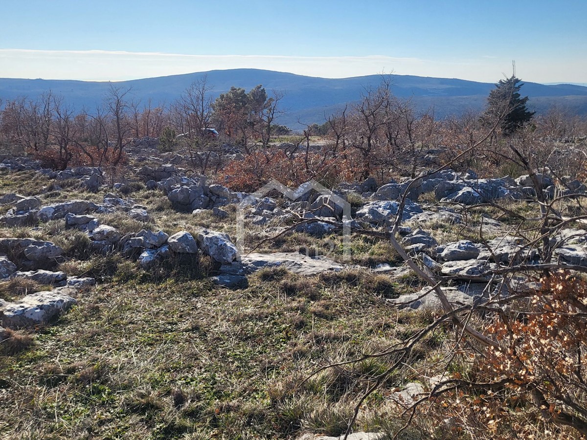 Land For sale - SPLITSKO-DALMATINSKA SPLIT