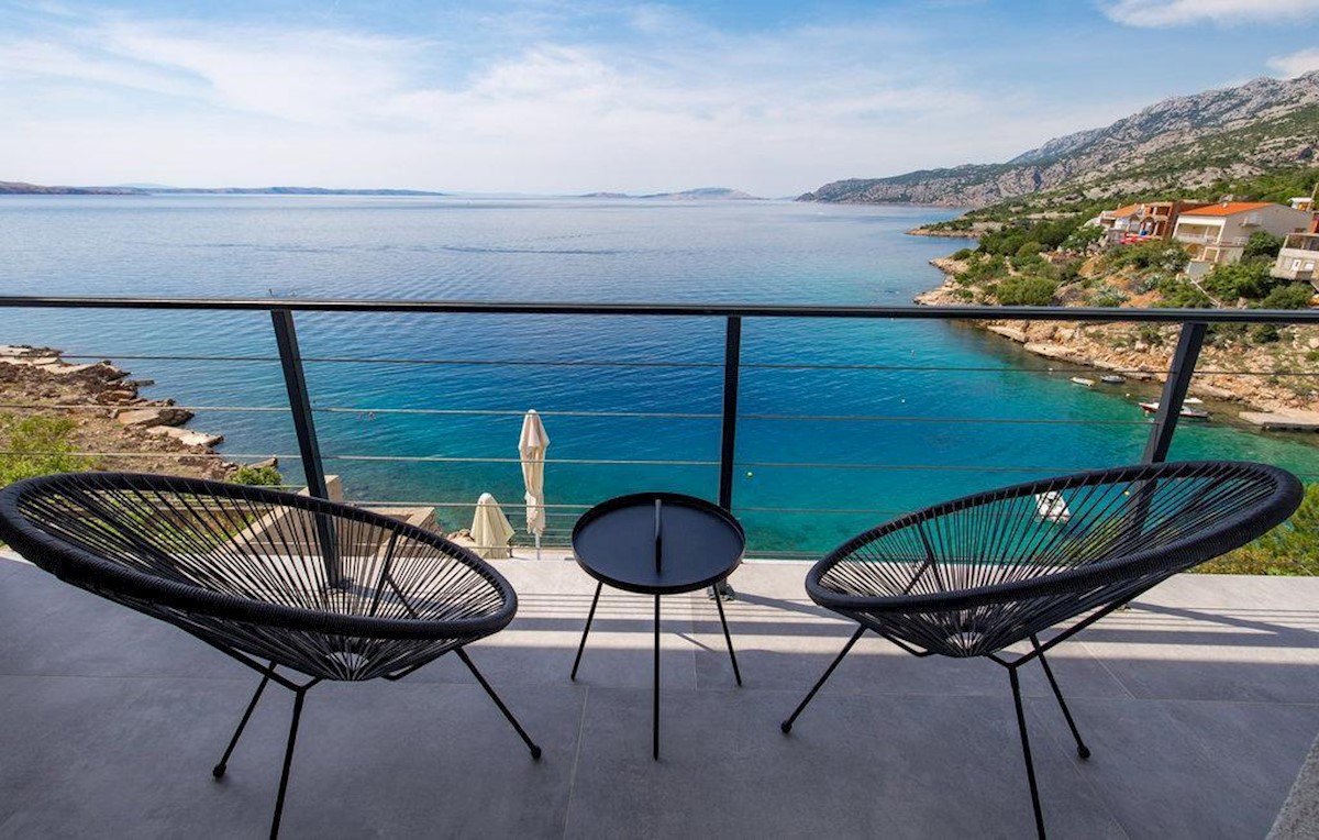 Maison À vendre - LIČKO-SENJSKA SENJ