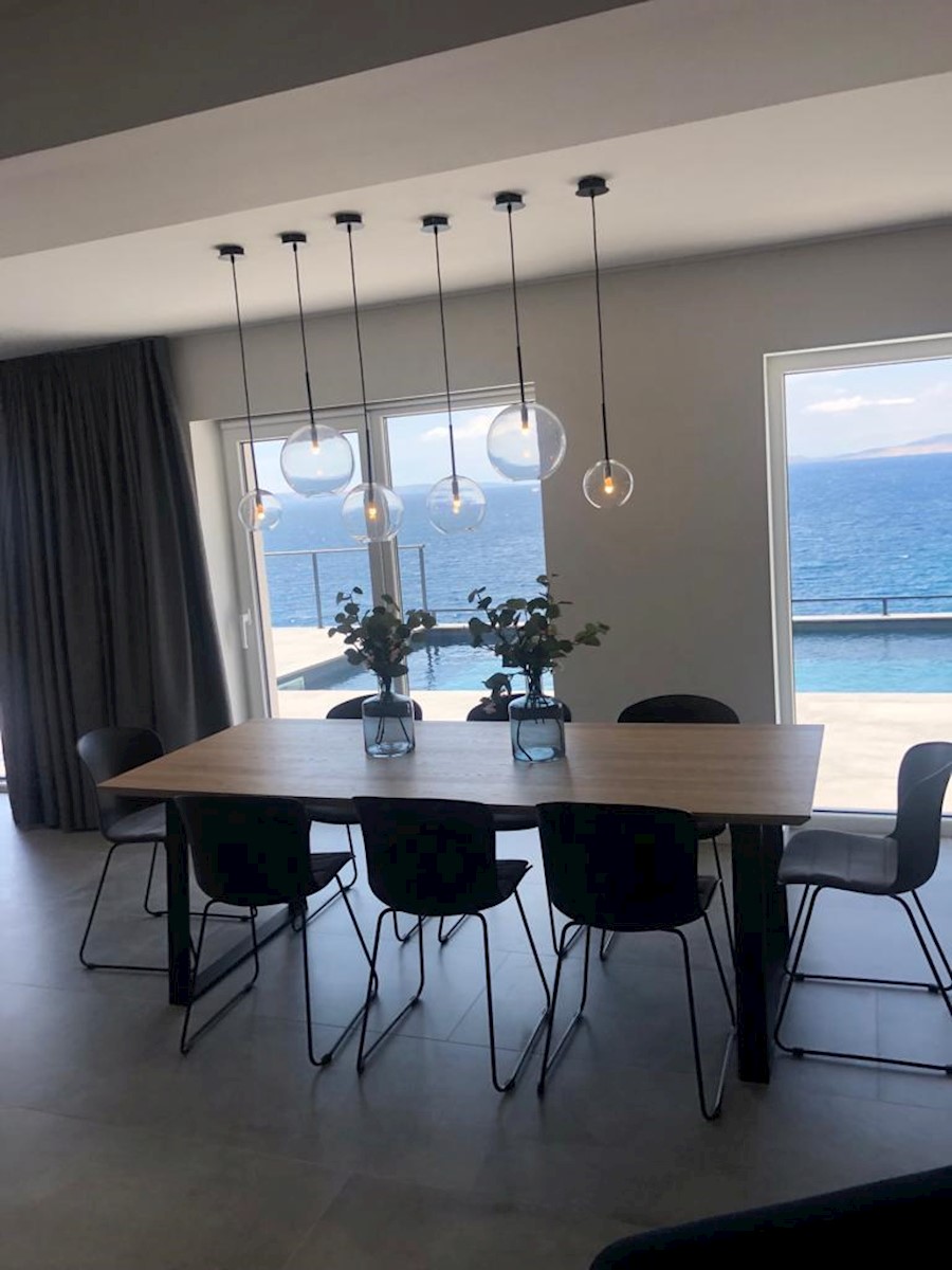 Maison À vendre - LIČKO-SENJSKA SENJ