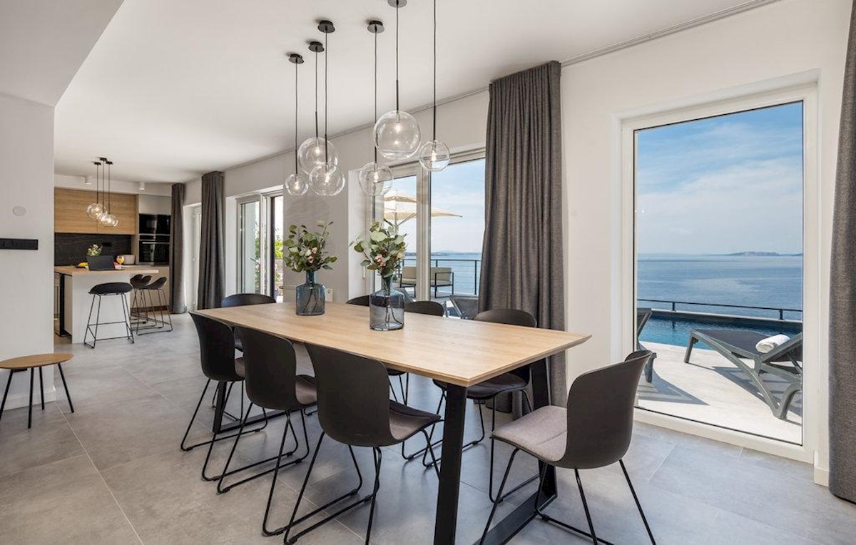Maison À vendre - LIČKO-SENJSKA SENJ