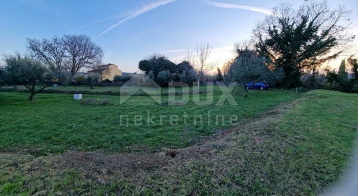 Parcela na predaj 1500 m² – Pomer