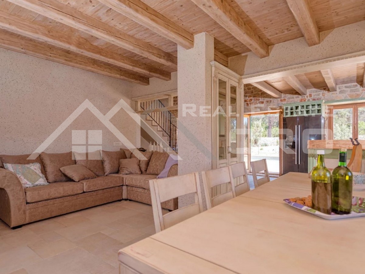 House For sale - SPLITSKO-DALMATINSKA HVAR