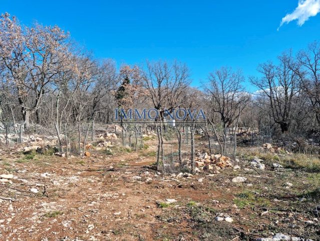 Terrain à vendre 5280 m² – Garica