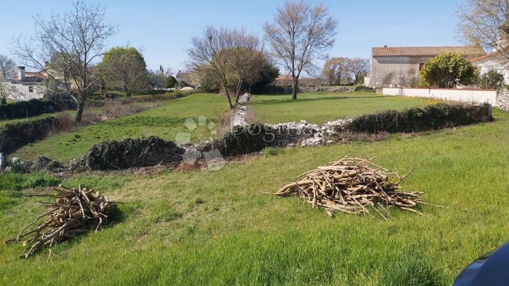 Grundstück zu verkaufen 1860 m² – Barban