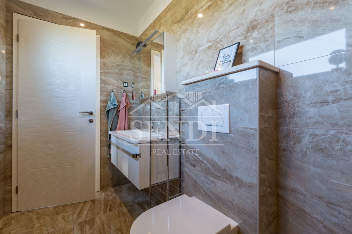 Haus Zu verkaufen - ISTARSKA POREČ