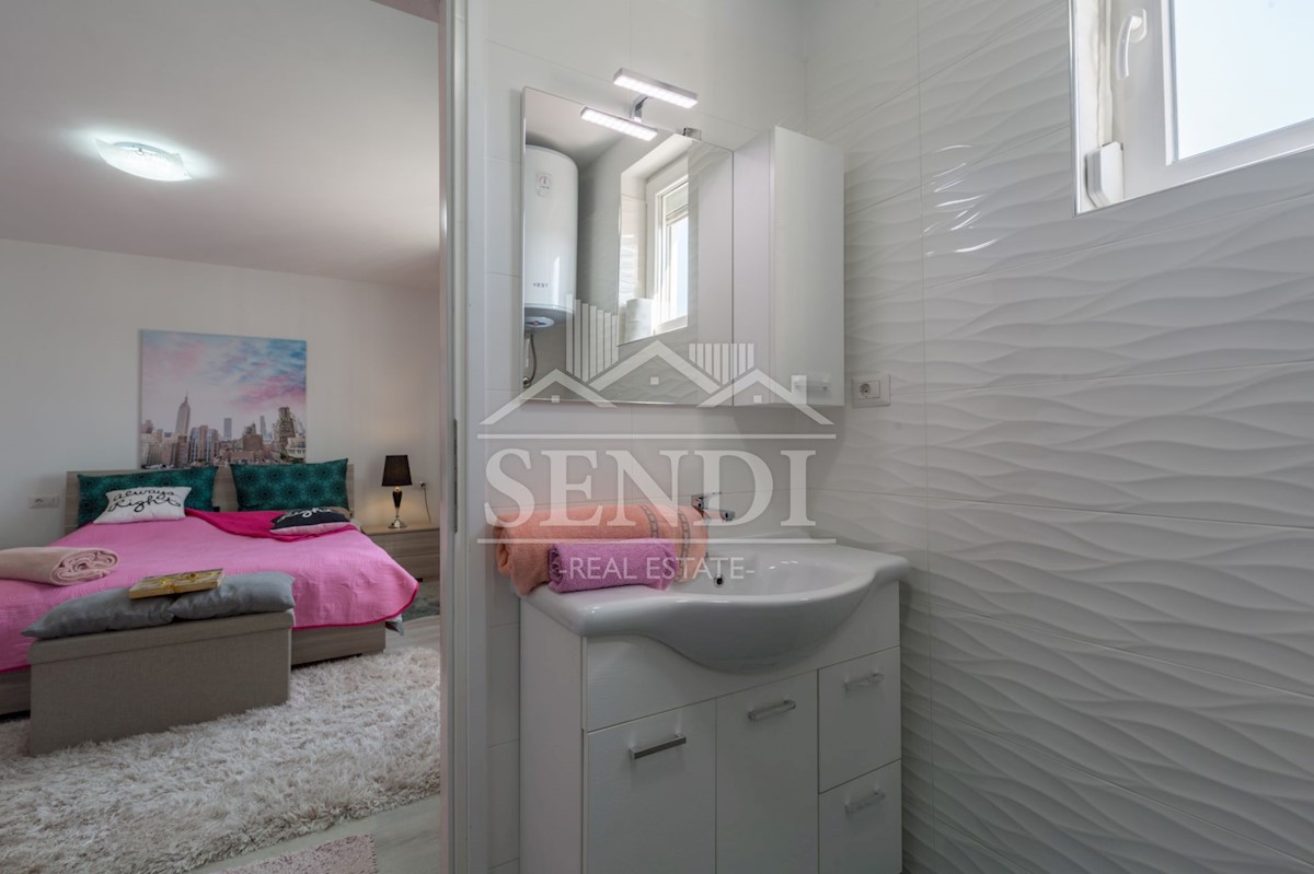 Haus Zu verkaufen - ISTARSKA POREČ