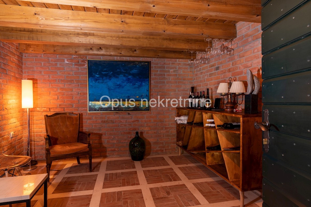 Haus Zu verkaufen - DUBROVAČKO-NERETVANSKA TRPANJ