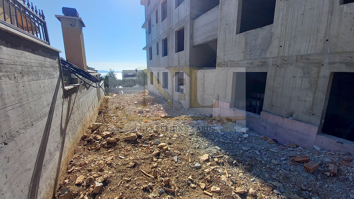 Flat For sale - SPLITSKO-DALMATINSKA ČIOVO