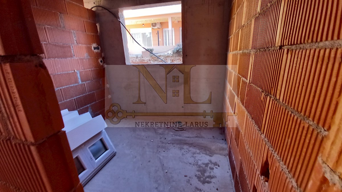 Flat For sale - SPLITSKO-DALMATINSKA ČIOVO