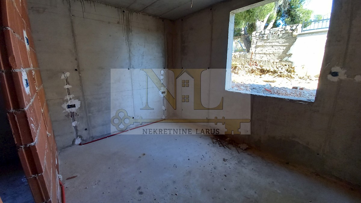 Flat For sale - SPLITSKO-DALMATINSKA ČIOVO