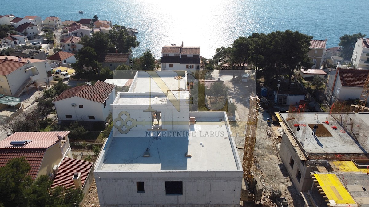 Flat For sale - SPLITSKO-DALMATINSKA ČIOVO