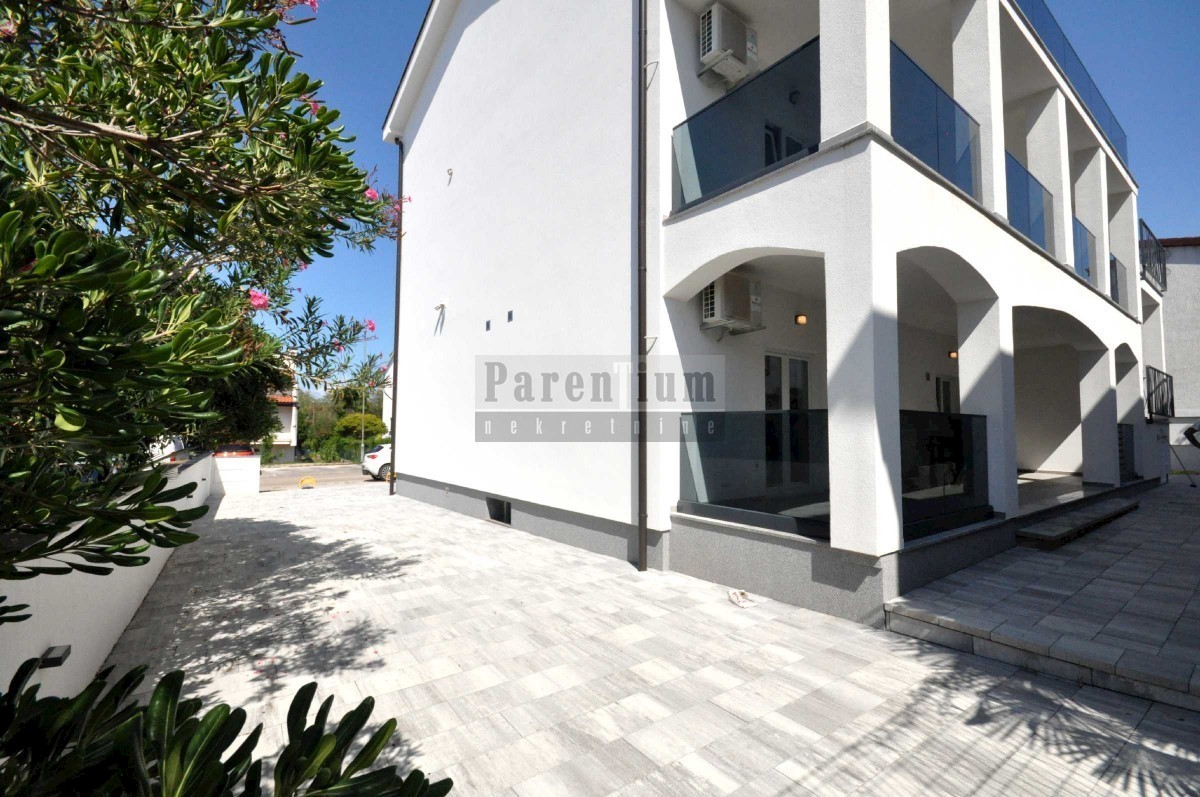 Casa In vendita - ISTARSKA POREČ