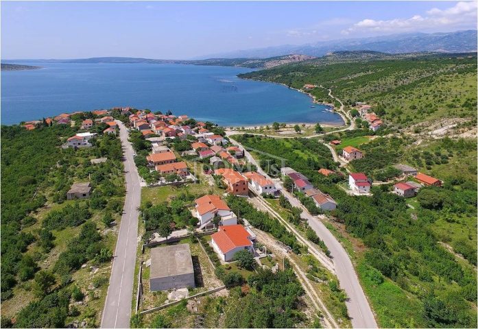 Pozemek na prodej 2685 m² – Kruševo