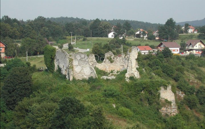Parcela Naprodaj - Karlovačka Slunj - foto 2/2