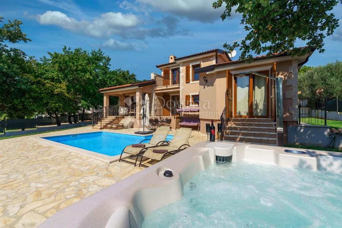 Kuća Na prodaju - ISTARSKA POREČ