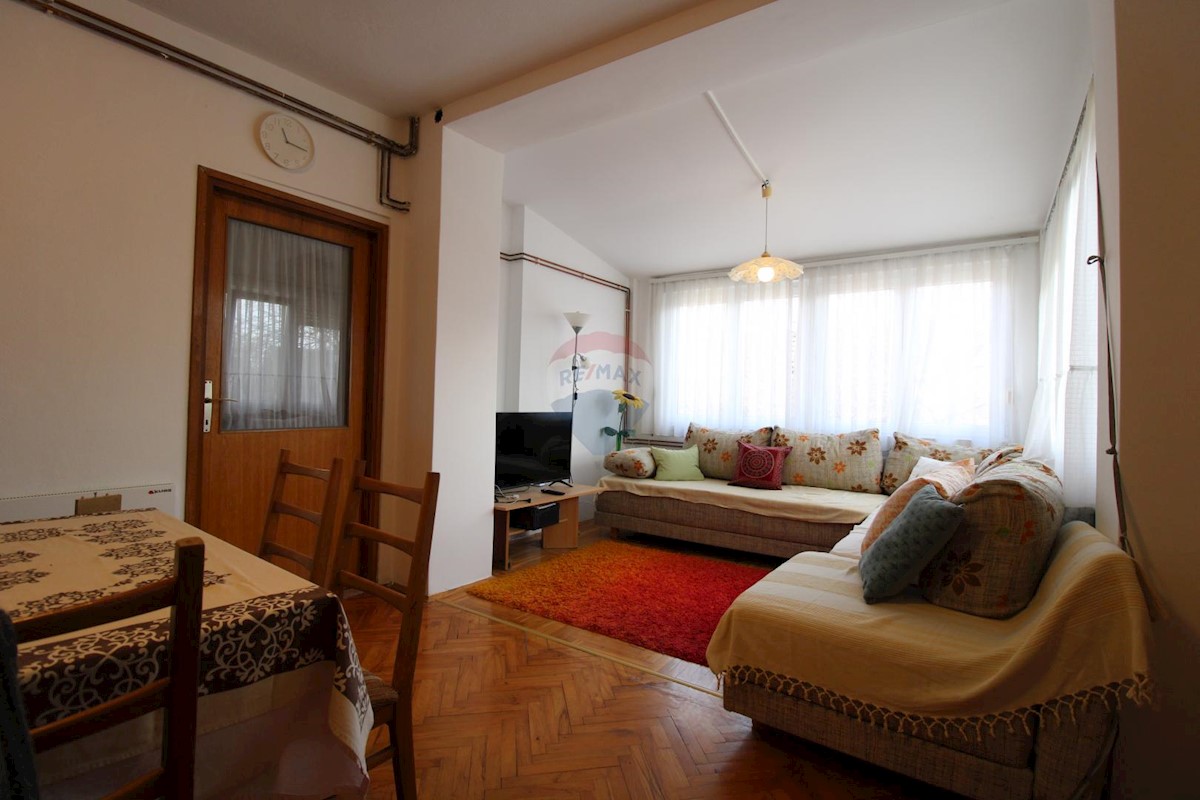Maison À vendre - SISAČKO-MOSLAVAČKA PETRINJA