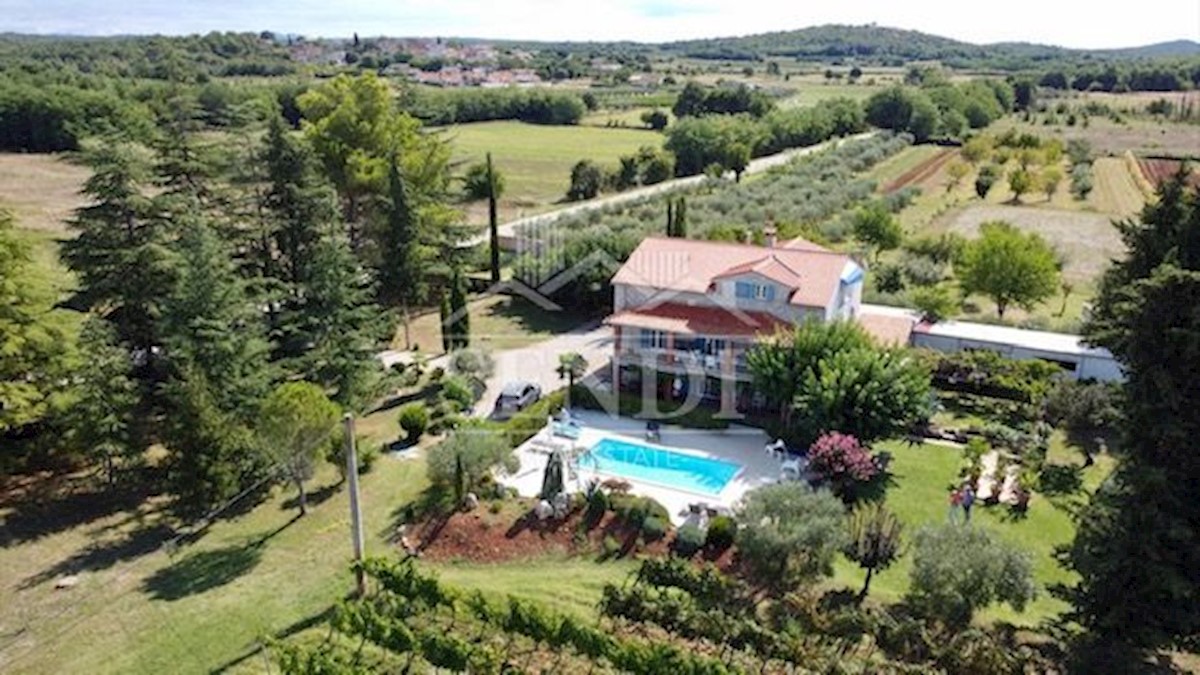 Casa In vendita - Istarska Poreč - foto 2/19