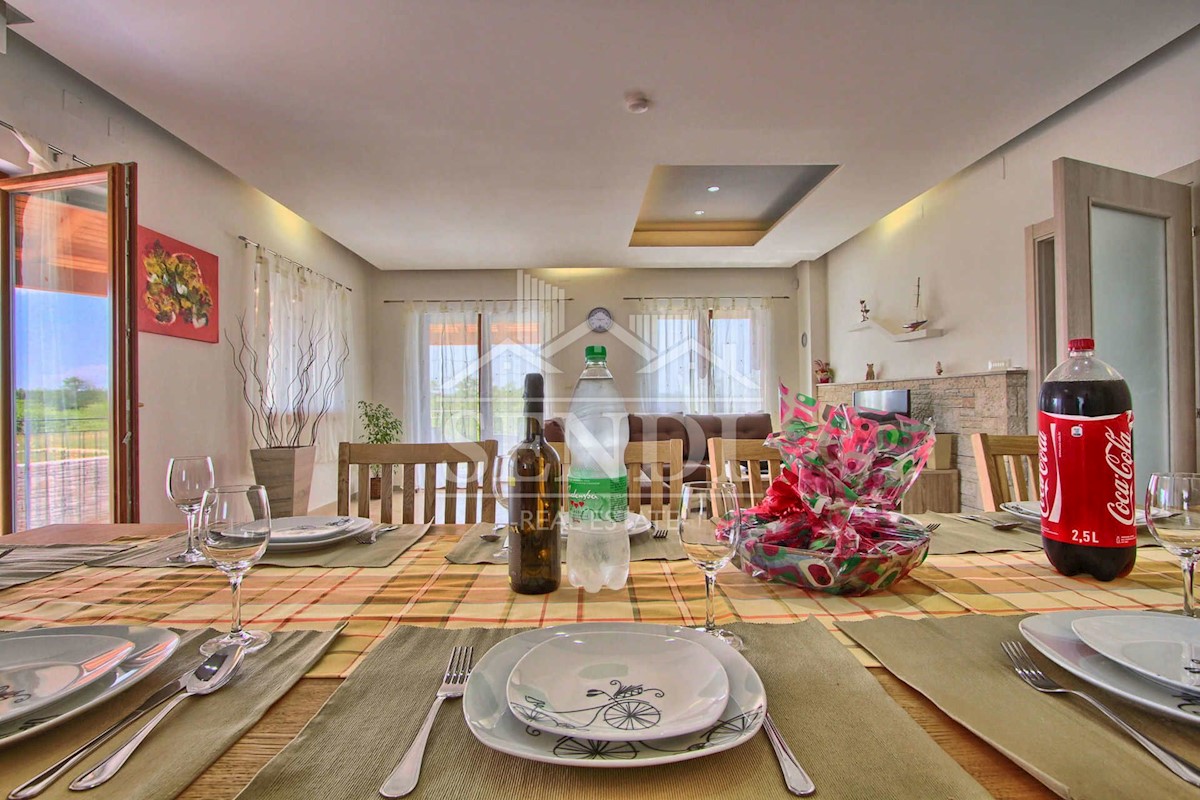 Maison À vendre - ISTARSKA SVETVINČENAT