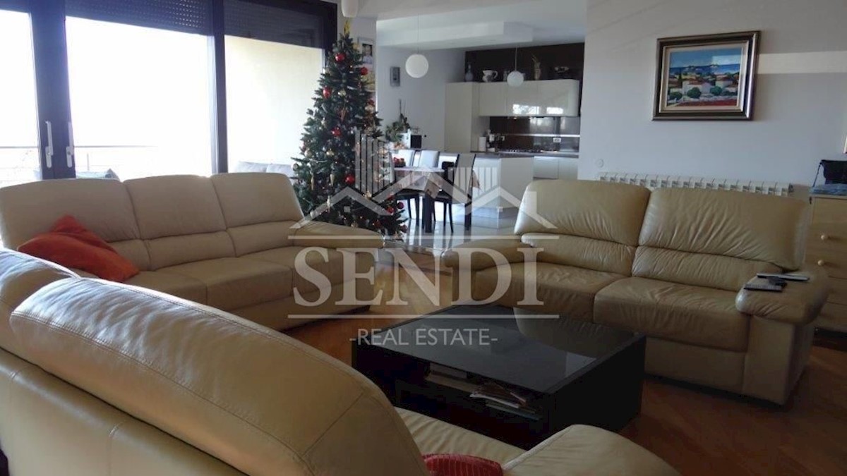 Casa In vendita - Istarska Poreč - foto 4/11