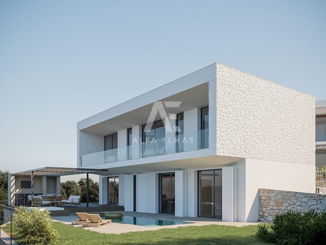 Hiša na predaj 250 m² – Linardići