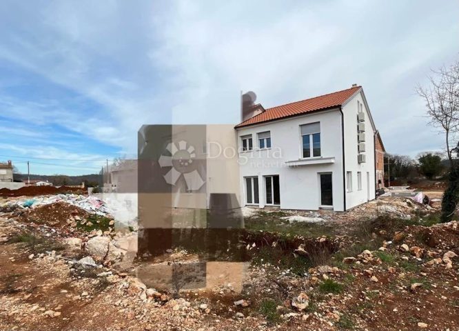 Maison à vendre 134 m² – Rovinjsko Selo