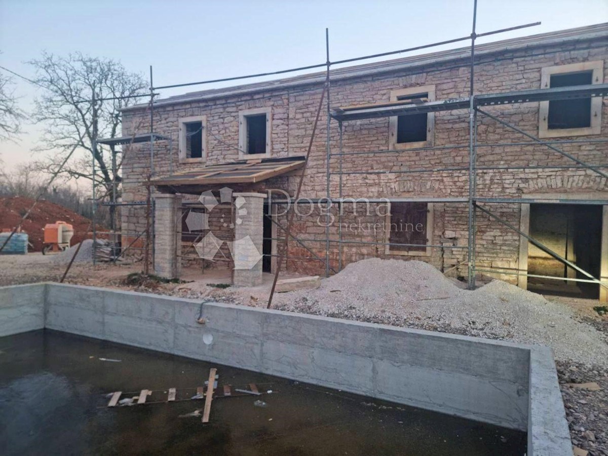 House For sale - ISTARSKA BARBAN