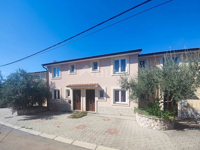 Maison À vendre - Primorsko-goranska Krk - foto 2/15
