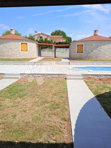 House For sale - Istarska Marčana - foto 2/14