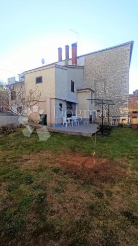 House for sale 280 m² – Medulin
