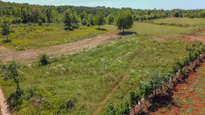 Pozemok na predaj 2485 m² – Poreč