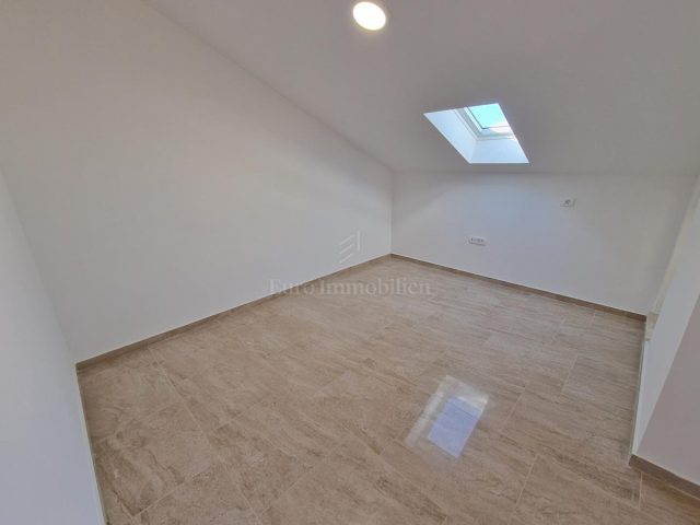 Flat For sale - Primorsko-goranska Krk - foto 2/8
