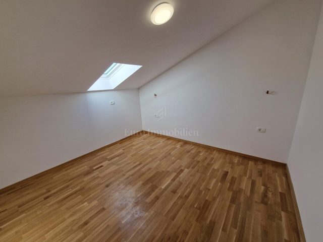 Flat For sale - Primorsko-goranska Krk - foto 5/8