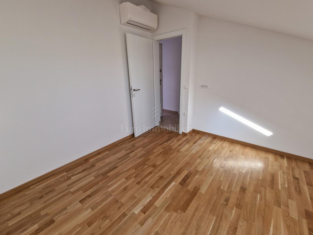 Flat For sale - PRIMORSKO-GORANSKA KRK