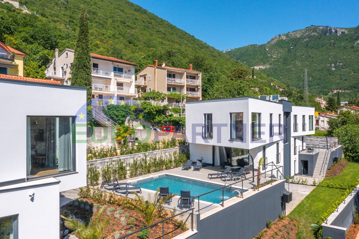 Kuća Na prodaju - PRIMORSKO-GORANSKA OPATIJA