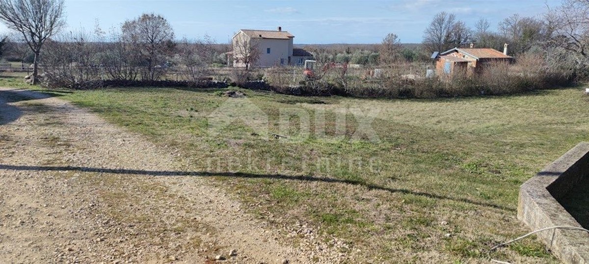 Land For sale - ISTARSKA BARBAN