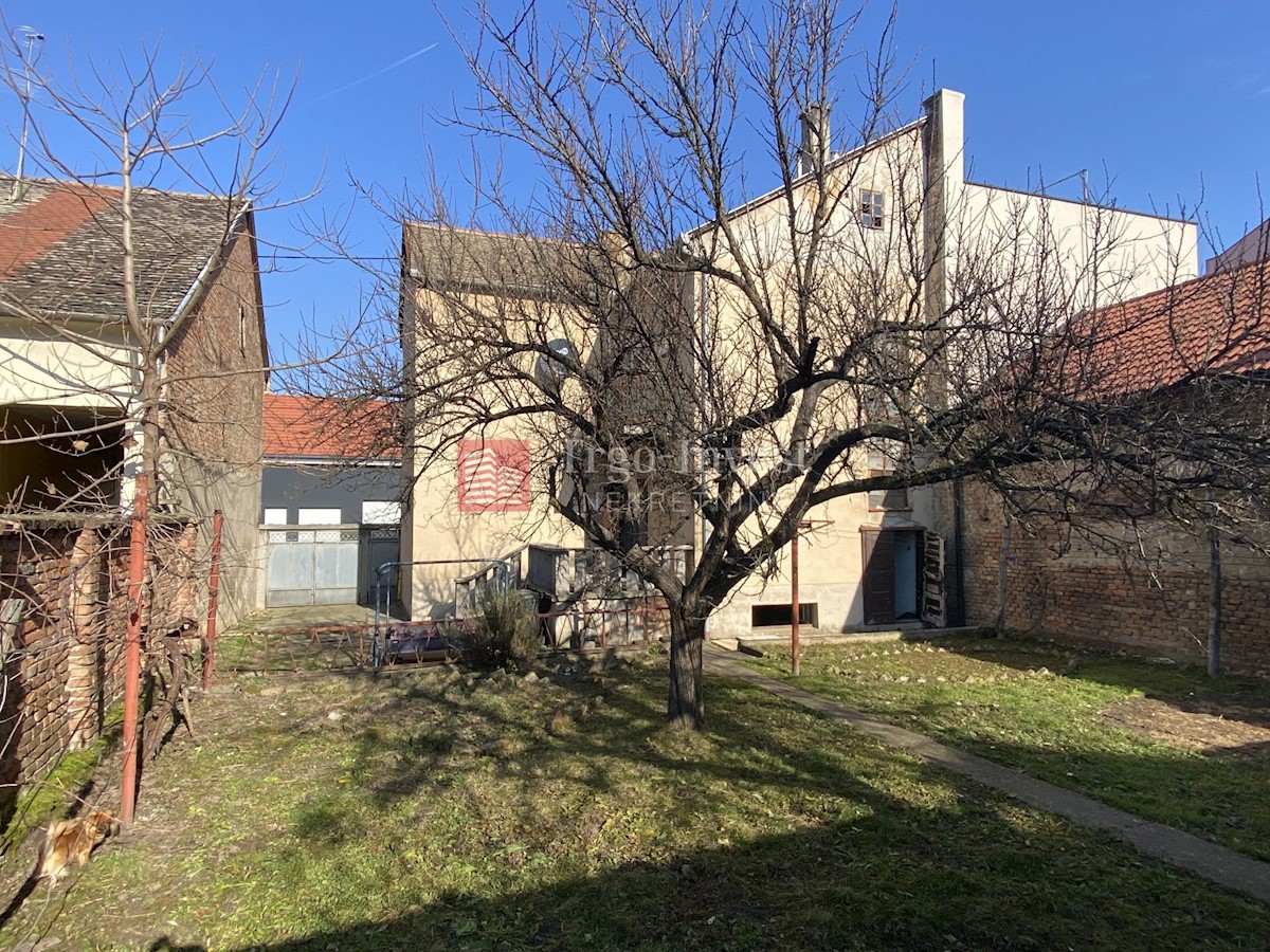 Maison À vendre - BRODSKO-POSAVSKA SLAVONSKI BROD