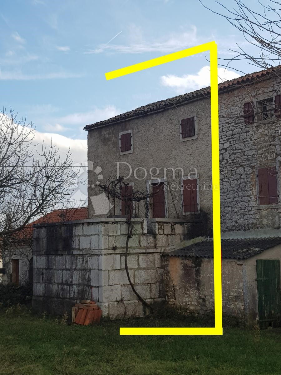 Dom Na predaj - ISTARSKA VIŠNJAN