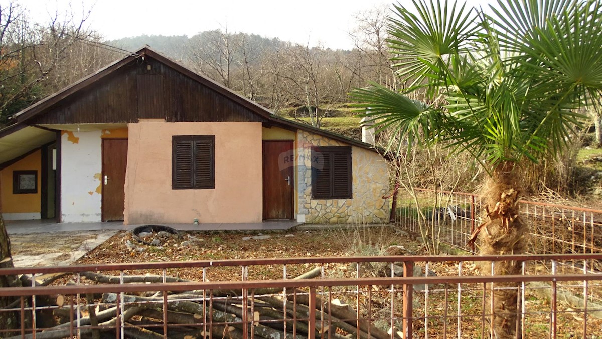 Kuća Na prodaju - PRIMORSKO-GORANSKA LOVRAN