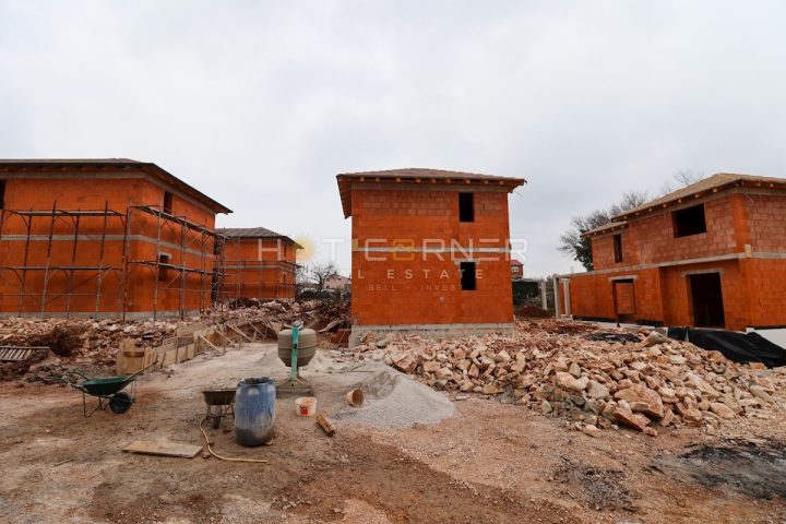 Maison À vendre - Istarska Svetvinčenat - foto 4/6