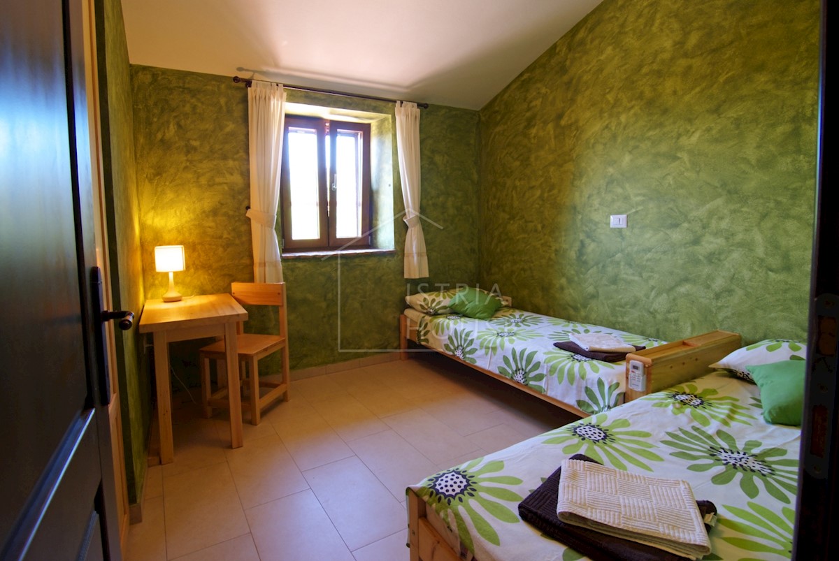 House For sale - ISTARSKA BARBAN