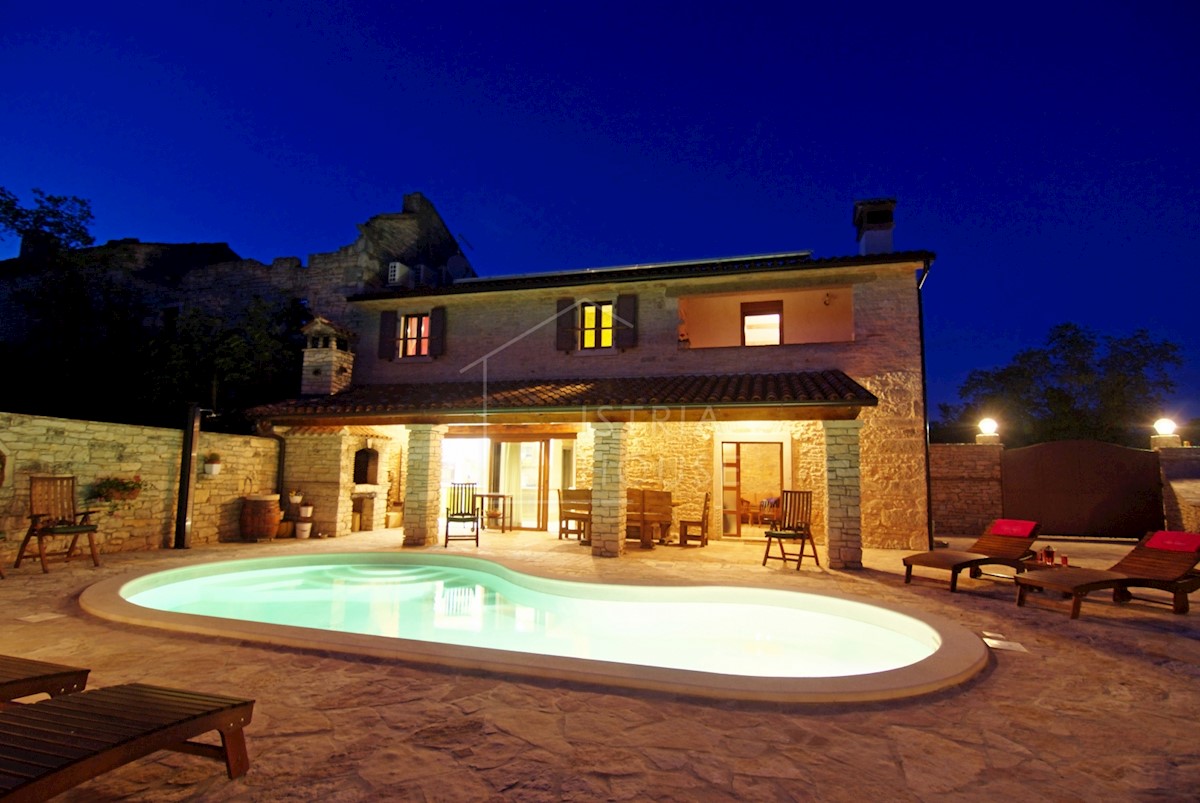 House For sale - ISTARSKA BARBAN